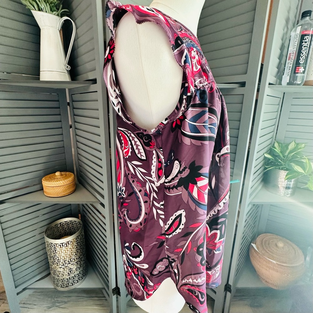 LOFT Purple Paisley Flutter Sleeve Blouse Smocked Ruffle Front and Keyhole Back. - Picture 6 of 11